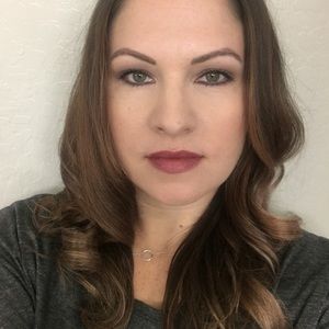 Meet your Posher, Hillary